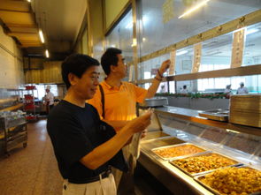 餐飲管理部用心做好迎新服務(wù)工作，傳遞校園第一份溫暖